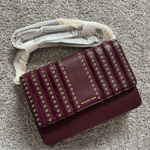 Michael kors brooklyn grommet crossbody bag NWT